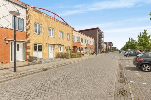 Bekijk de foto van: Huygenhoekring 13, Heerhugowaard - Echt Makelaars & Taxateurs
