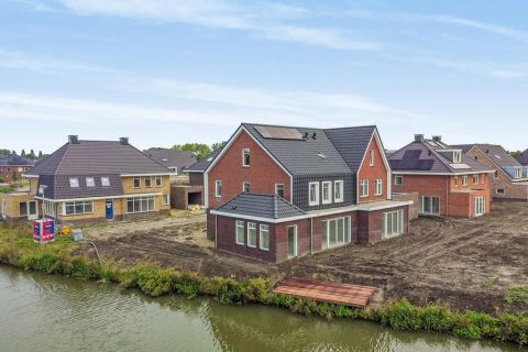 Bekijk de foto van: Reijersgroet 83, Alkmaar - Echt Makelaars & Taxateurs