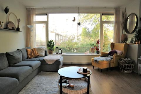 Bekijk de foto van: Lambert Doomerstraat 111, Alkmaar - Echt Makelaars & Taxateurs