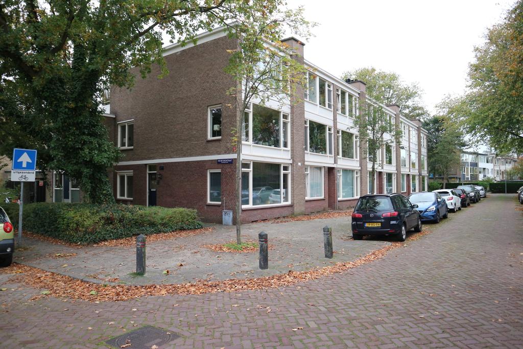 Bekijk de foto van: Lambert Doomerstraat 111, Alkmaar - Echt Makelaars & Taxateurs