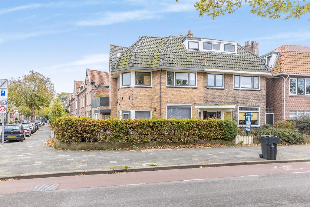 Bekijk de foto van: Lindenlaan 129-, 1815 HE Alkmaar in  - Echt Makelaars & Taxateurs