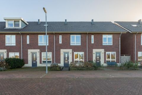 Bekijk de foto van: Branding 64, Alkmaar - Echt Makelaars & Taxateurs