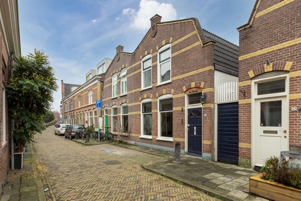 Bekijk de foto van: Stuartstraat 5, 1815 BT Alkmaar in  - Echt Makelaars & Taxateurs