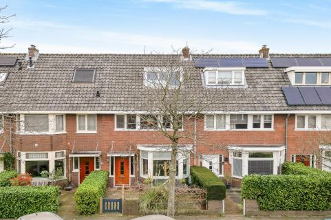 Bekijk de foto van: Rembrandtstraat 12, Alkmaar - Echt Makelaars & Taxateurs