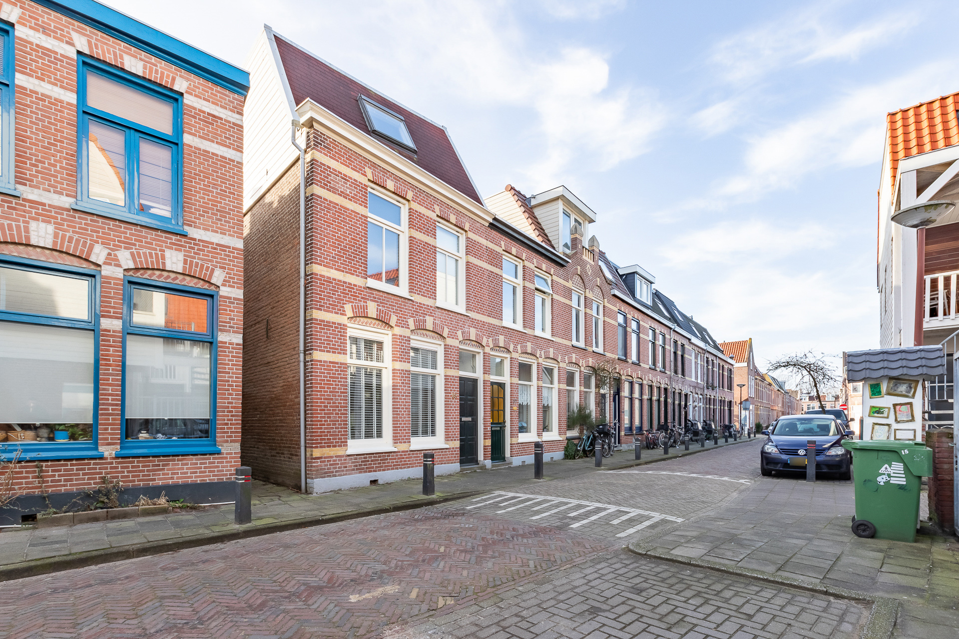 Bekijk de foto van: Van der Woudestraat 25-a, Alkmaar - Echt Makelaars & Taxateurs