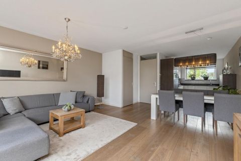Bekijk de foto van: Hemelboog Binnen 51, Heerhugowaard - Echt Makelaars & Taxateurs