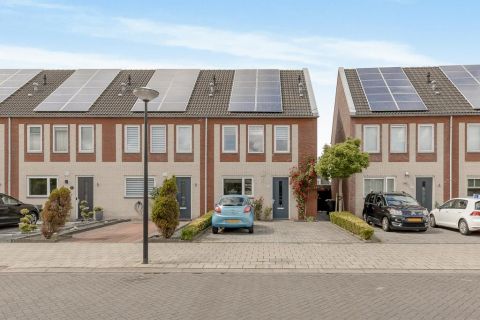 Bekijk de foto van: Hemelboog Binnen 51, Heerhugowaard - Echt Makelaars & Taxateurs