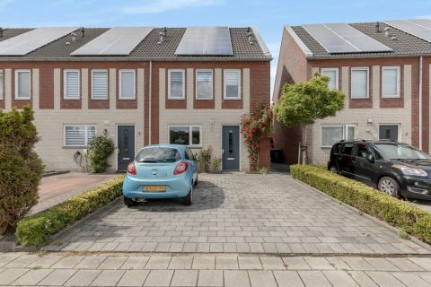 Bekijk de foto van: Hemelboog Binnen 51, Heerhugowaard - Echt Makelaars & Taxateurs