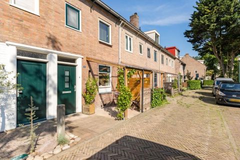 Bekijk de foto van: Madeliefstraat 12, Alkmaar - Echt Makelaars & Taxateurs