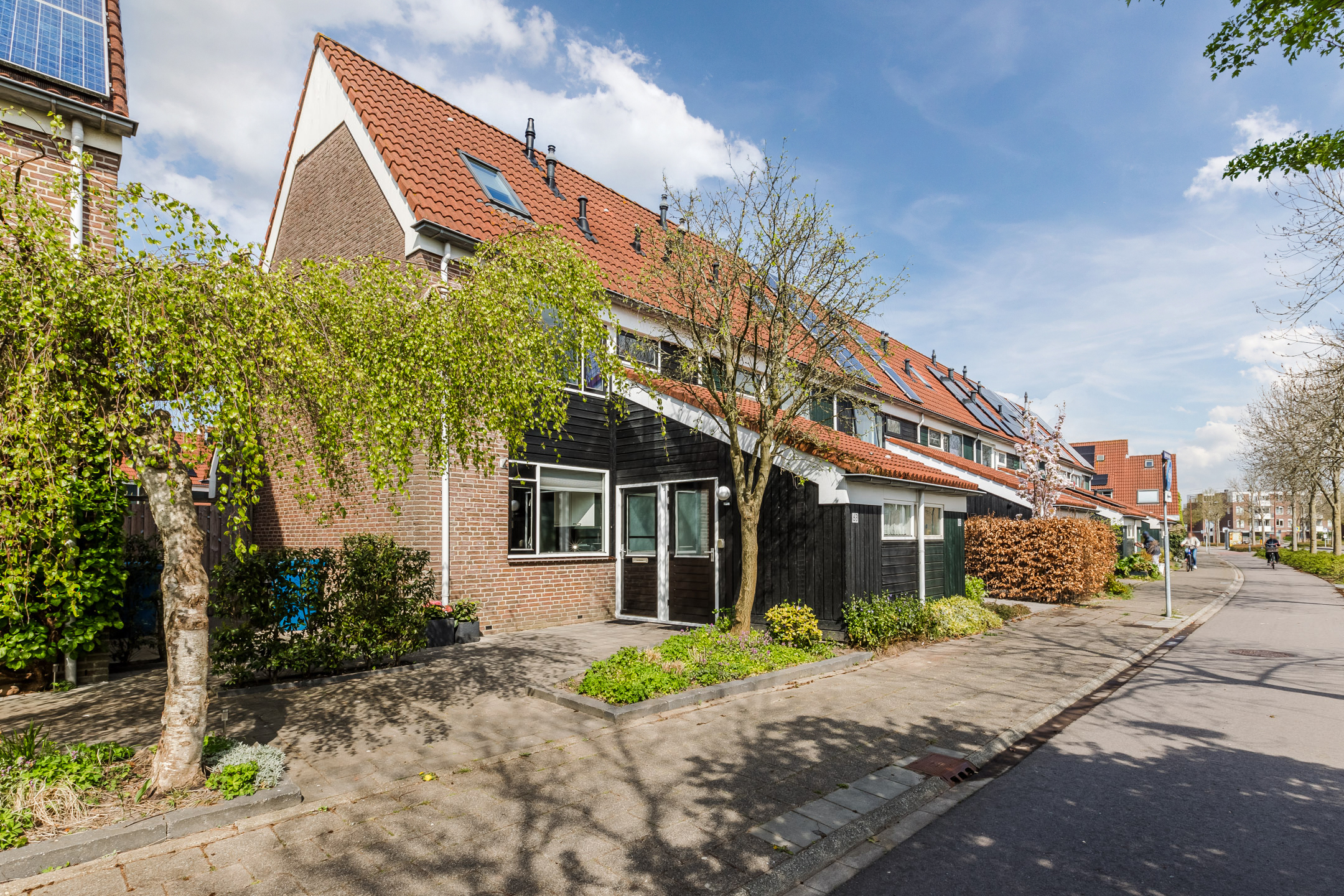 Bekijk de foto van: Laan van Athene 6, 1827 DZ Alkmaar in  - Echt Makelaars & Taxateurs