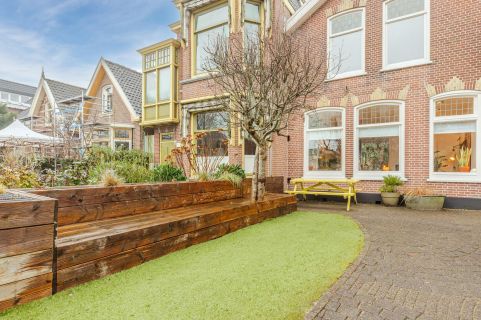 Bekijk de foto van: Kennemerstraatweg 51, Alkmaar - Echt Makelaars & Taxateurs