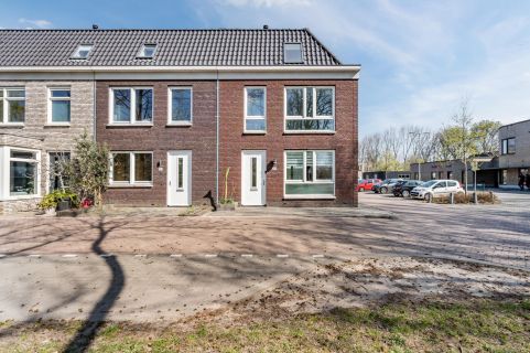 Bekijk de foto van: Amstelstraat 33, Alkmaar - Echt Makelaars & Taxateurs