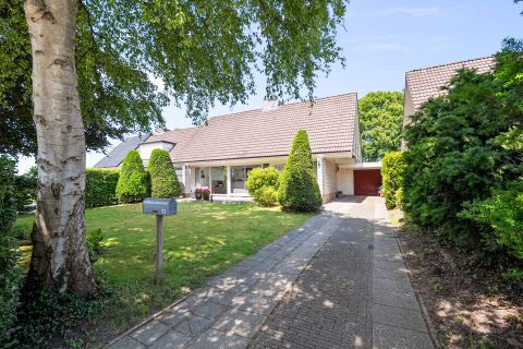 Bekijk de foto van: Kasteelstraat 22, Oudkarspel - Echt Makelaars & Taxateurs