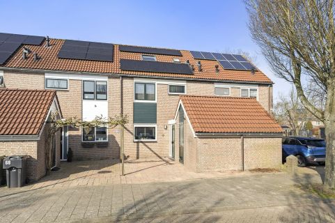 Bekijk de foto van: Tirolstraat 66, Alkmaar - Echt Makelaars & Taxateurs