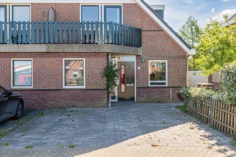 Bekijk de foto van: Prof. Willem Schermerhornstraat 7, Grootschermer - Echt Makelaars & Taxateurs