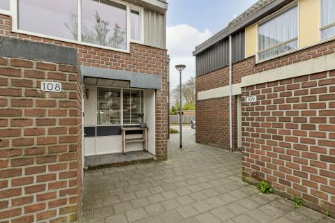 Bekijk de foto van: Vennewaard 108, Alkmaar - Echt Makelaars & Taxateurs