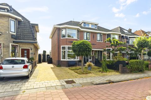Bekijk de foto van: Kennemerstraatweg 166, Heiloo - Echt Makelaars & Taxateurs