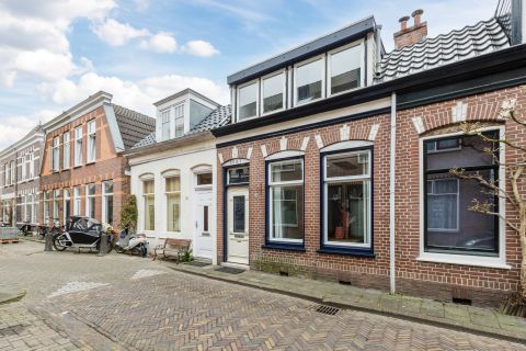 Bekijk de foto van: Stuartstraat 36, Alkmaar - Echt Makelaars & Taxateurs