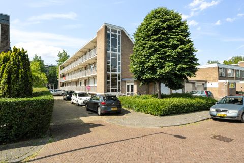 Bekijk de foto van: Reviusstraat 22, Alkmaar - Echt Makelaars & Taxateurs
