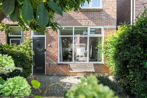 Bekijk de foto van: Nieuwpoortslaan 70, Alkmaar - Echt Makelaars & Taxateurs