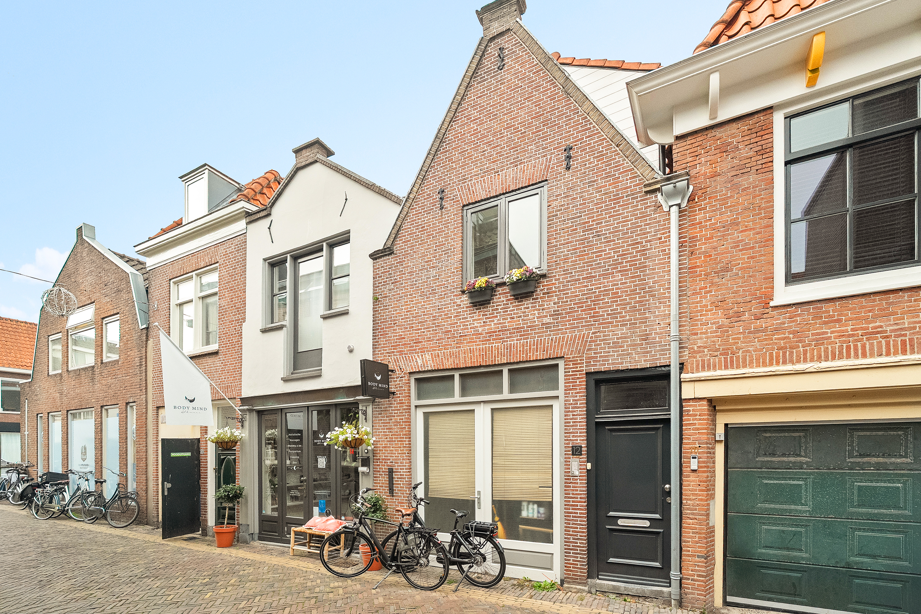 Bekijk de foto van: Achterstraat 1, 1811 LJ Alkmaar in  - Echt Makelaars & Taxateurs
