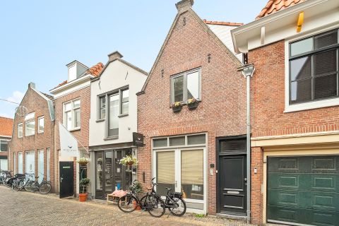 Bekijk de foto van: Achterstraat 12, Alkmaar - Echt Makelaars & Taxateurs