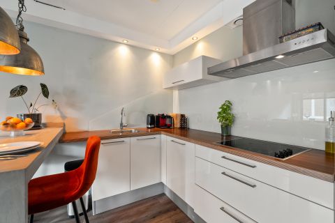 Bekijk de foto van: Kerkstraat 42, Alkmaar - Echt Makelaars & Taxateurs