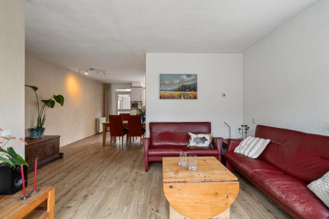 Bekijk de foto van: Bosvaren 1, Heiloo - Echt Makelaars & Taxateurs